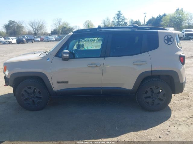 ZACCJBCBXHPF23583 Jeep Renegade Deserthawk 4x4