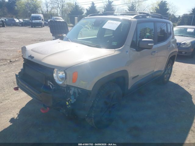 ZACCJBCBXHPF23583 Jeep Renegade Deserthawk 4x4