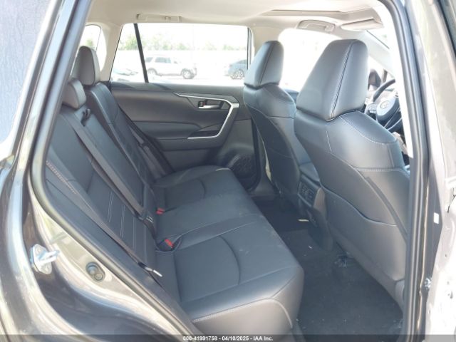 2T3C1RFV0RW342137 Toyota Rav4 Xle Premium