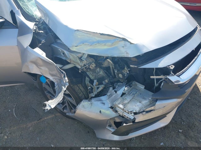 19XFC2F7XJE015793 Honda CIVIC EX
