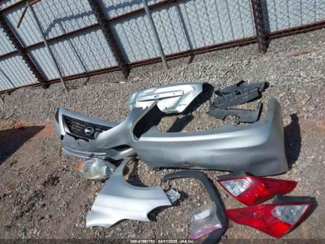 3N1CN7AP5EL811373 Nissan Versa 1.6 S