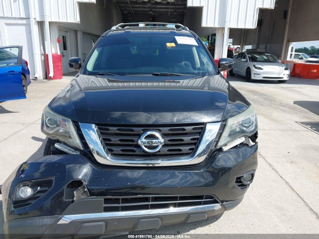 5N1DR2MN2JC625407 Nissan Pathfinder Sv