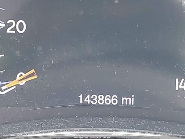 1C4RJFCG5FC104619 Jeep Grand Cherokee Overland