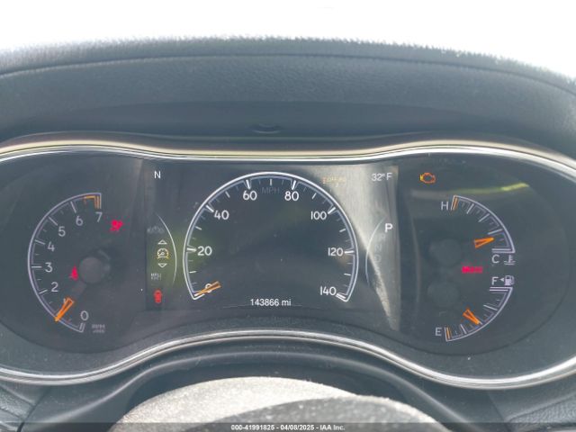 1C4RJFCG5FC104619 Jeep Grand Cherokee Overland