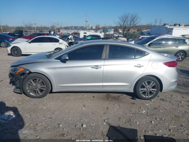5NPD84LF9HH031781 Hyundai ELANTRA SE