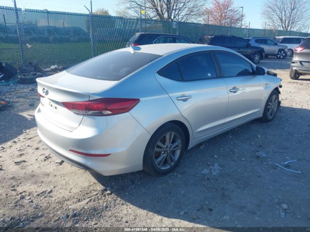 5NPD84LF9HH031781 Hyundai ELANTRA SE