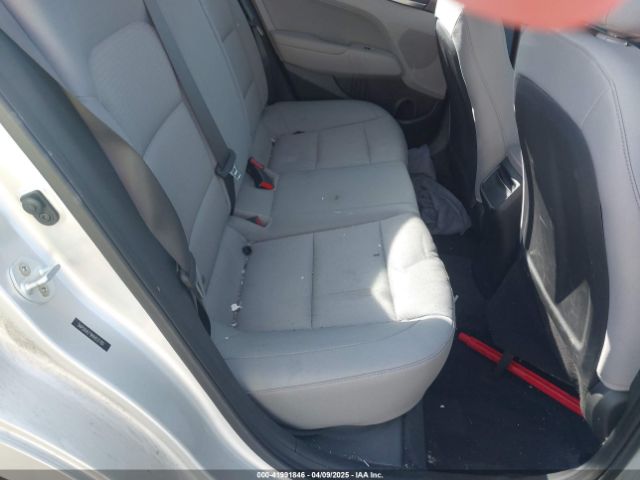 5NPD84LF9HH031781 Hyundai ELANTRA SE