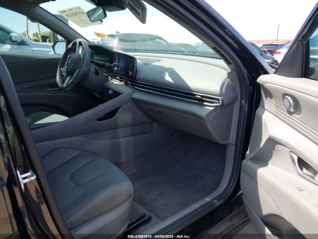 KMHLS4AG3MU063095 Hyundai ELANTRA SEL