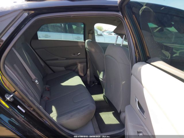 KMHLS4AG3MU063095 Hyundai ELANTRA SEL