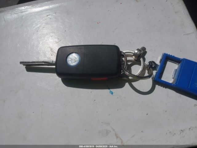3VW167AJ0GM398608 Volkswagen Jetta 1.4t S
