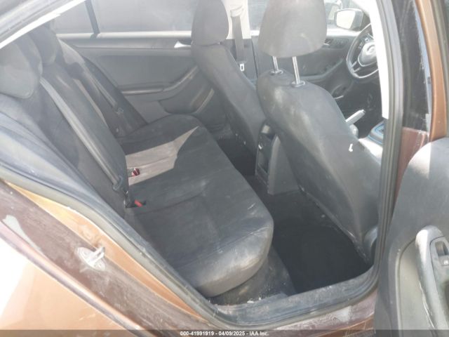 3VW167AJ0GM398608 Volkswagen Jetta 1.4t S