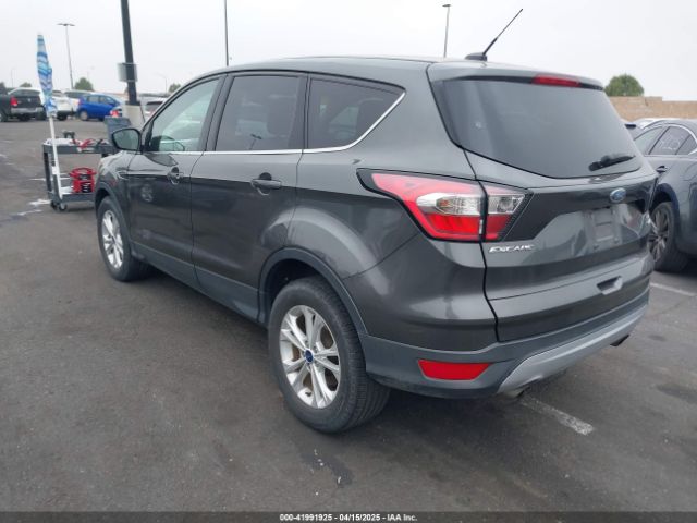 1FMCU0GD8HUF08520 Ford ESCAPE SE