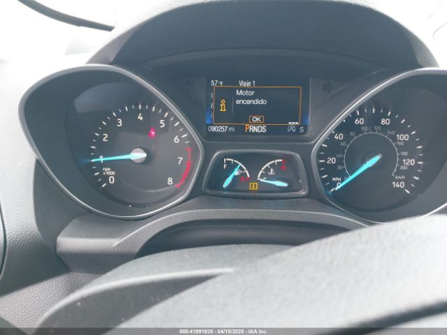1FMCU0GD8HUF08520 Ford ESCAPE SE