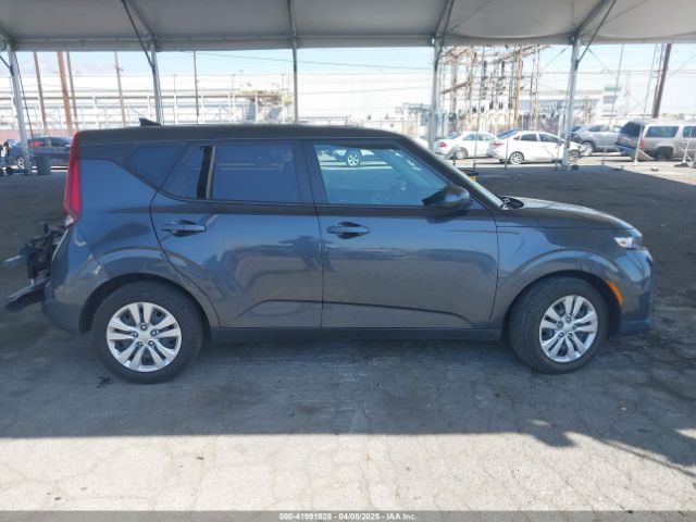 KNDJ23AU2L7715620 KIA SOUL LX