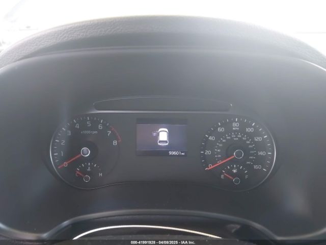 KNDJ23AU2L7715620 KIA SOUL LX
