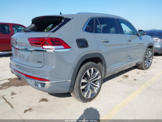 2023 VOLKSWAGEN ATLAS CROSS SPORT 1V2FE2CA0PC224677 Photo 3