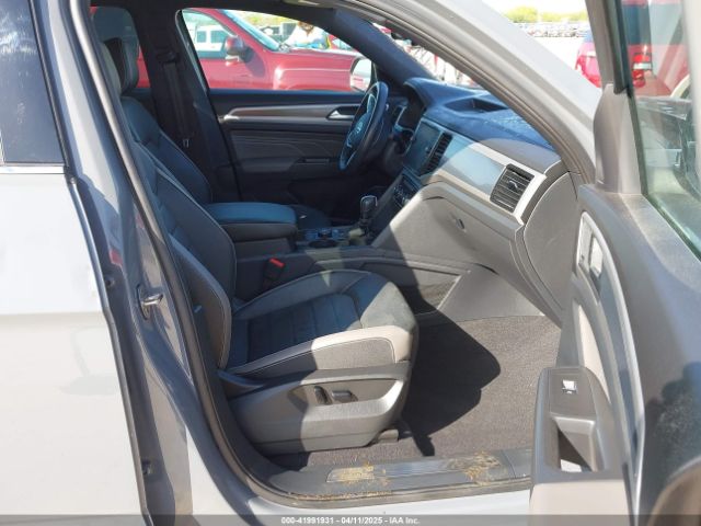 2023 VOLKSWAGEN ATLAS CROSS SPORT 1V2FE2CA0PC224677 Photo 4