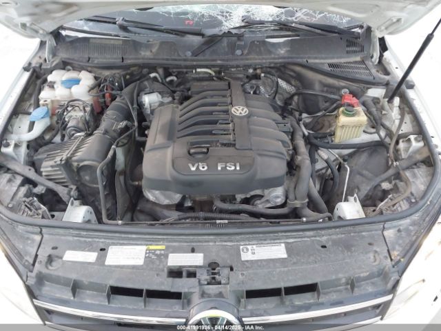 2014 VOLKSWAGEN TOUAREG WVGEF9BP8ED013755 Photo 9