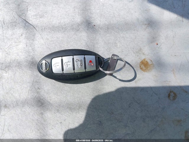 5N1AT2MVXEC844917 Nissan Rogue Sl