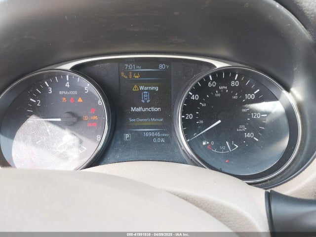5N1AT2MVXEC844917 Nissan Rogue Sl
