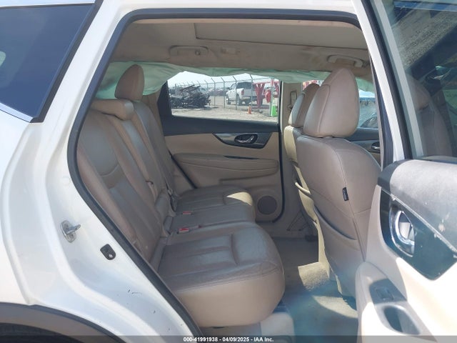 5N1AT2MVXEC844917 Nissan Rogue Sl