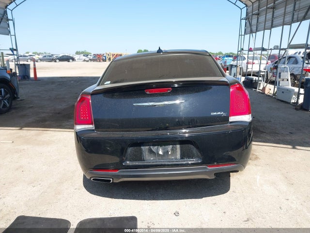 2C3CCABGXJH254868 Chrysler 300 300s