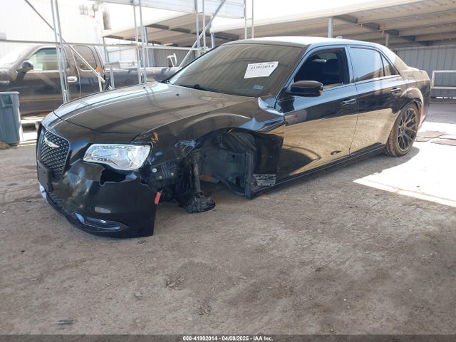 2C3CCABGXJH254868 Chrysler 300 300s