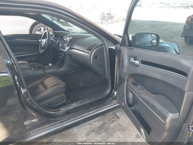 2C3CCABGXJH254868 Chrysler 300 300s