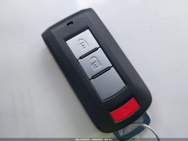 JA4AT5AA5KZ048554 Mitsubishi Eclipse Cross Se