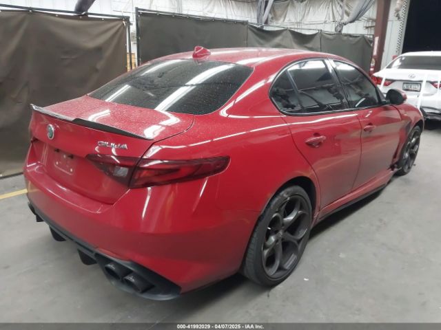ZARFAEAV3J7568451 Alfa Romeo Giulia Quadrifoglio Rwd