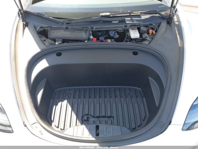 5YJ3E1EA3NF294282 Tesla Model 3 Rear-wheel Drive