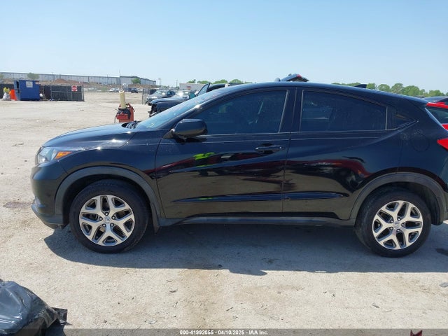 3CZRU5H39GM712077 Honda HR-V LX