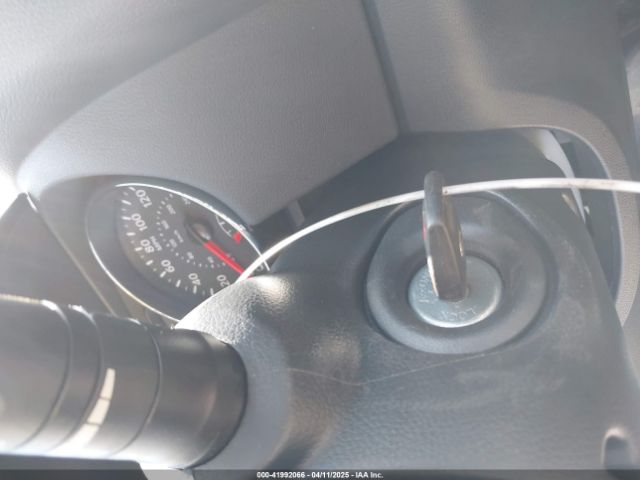 JN8AS5MT2FW163467 Nissan Rogue Select S