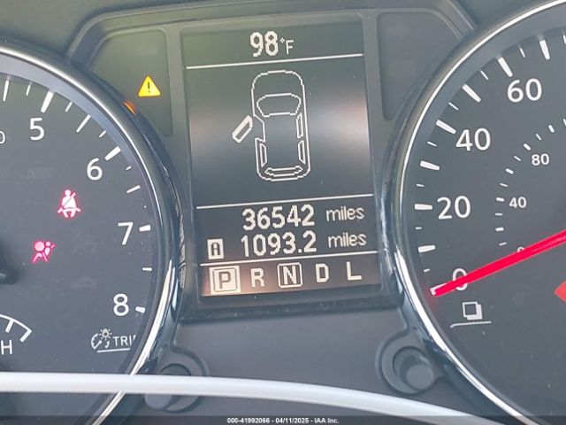 JN8AS5MT2FW163467 Nissan Rogue Select S