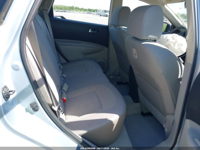 JN8AS5MT2FW163467 Nissan Rogue Select S