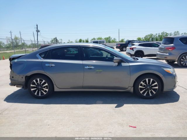 1N4AL3AP1HC493809 Nissan Altima 2.5 Sv
