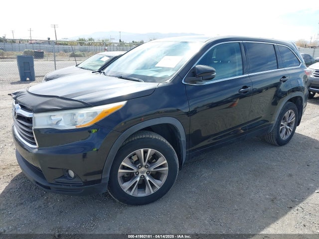 Toyota Highlander Le Plus V6 2014 5TDBKRFH1ES045327 Image 2