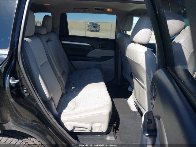 Toyota Highlander Le Plus V6 2014 5TDBKRFH1ES045327 Image 8