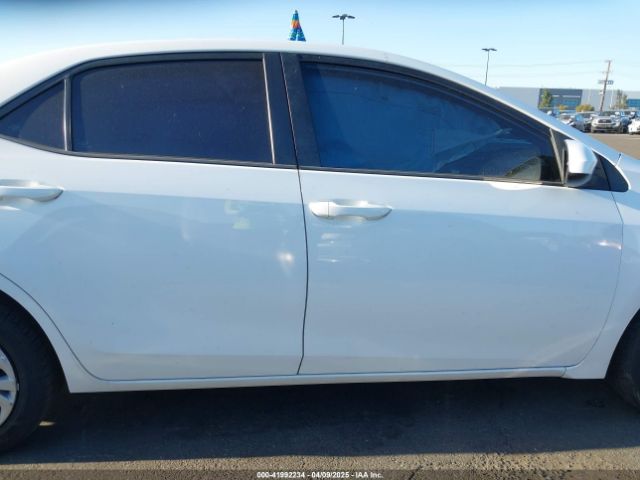 5YFBURHEXJP763863 Toyota COROLLA LE