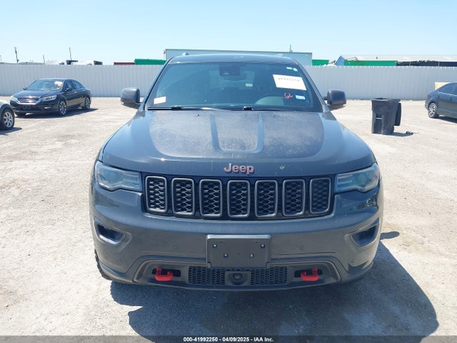 1C4RJFLG3JC228025 Jeep Grand Cherokee Trailhawk 4x4