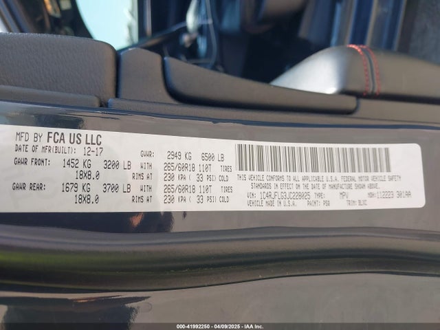 1C4RJFLG3JC228025 Jeep Grand Cherokee Trailhawk 4x4