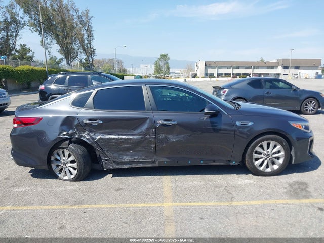 5XXGT4L31JG240046 KIA Optima S