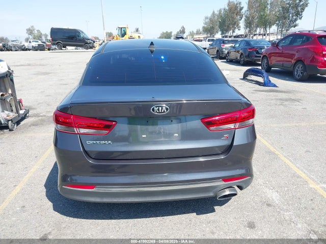 5XXGT4L31JG240046 KIA Optima S
