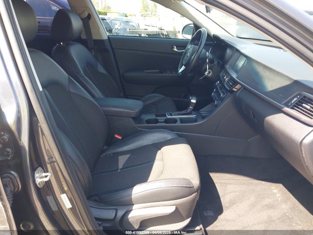 5XXGT4L31JG240046 KIA Optima S