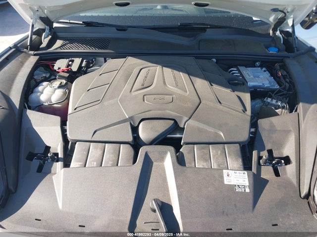 Porsche Cayenne Coupe 2024 WP1BA2AY2RDA52157 Image 10