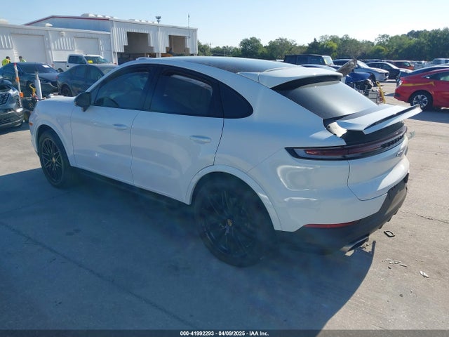 Porsche Cayenne Coupe 2024 WP1BA2AY2RDA52157 Image 3