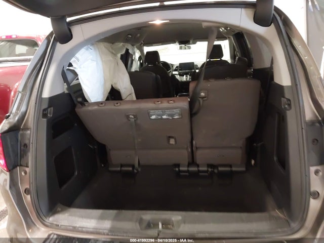 Honda ODYSSEY EX 2019 5FNRL6H56KB091734 Image 17