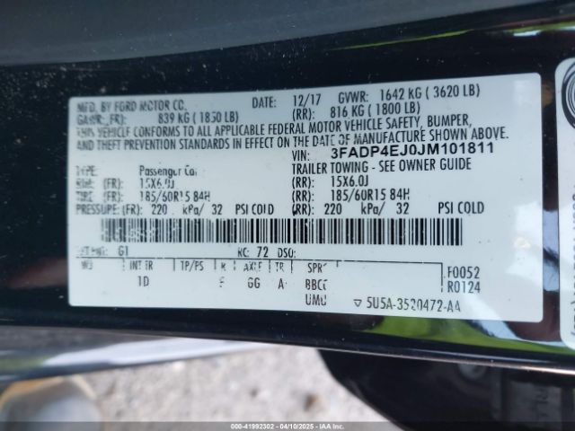 3FADP4EJ0JM101811 Ford FIESTA SE