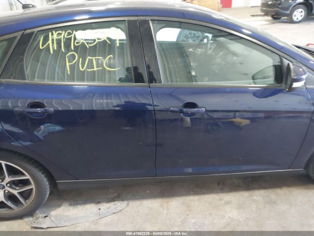 1FADP3M22HL289814 Ford FOCUS SEL