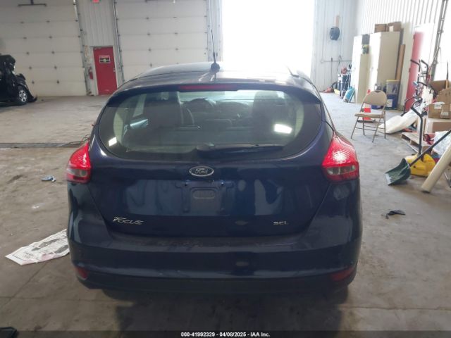 1FADP3M22HL289814 Ford FOCUS SEL